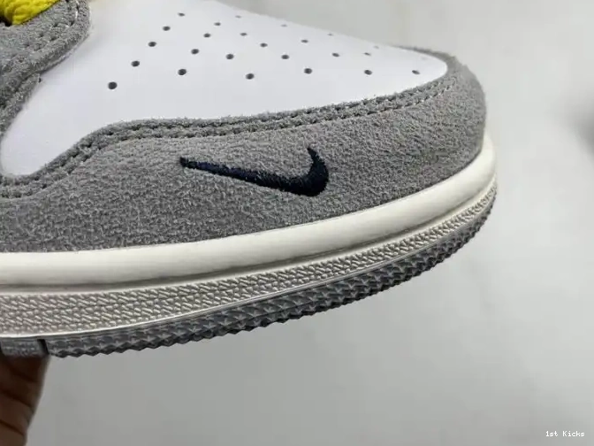 1st Kicks High CW6576-100 Jordan 1 Light Smoke Switch Air 0612